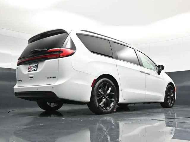 SEMINUEVOS CHRYSLER Pacifica a Estados en autogozo