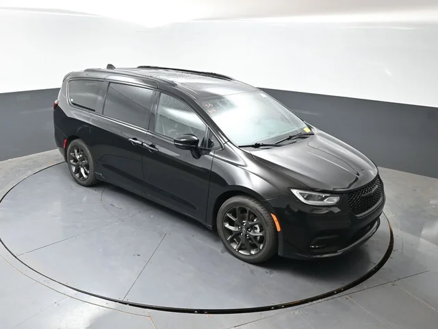 SEMINUEVOS CHRYSLER Pacifica a Estados en autogozo