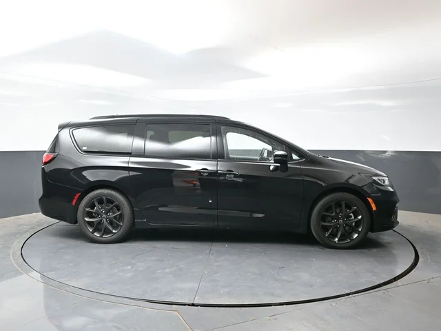SEMINUEVOS CHRYSLER Pacifica a Estados en autogozo
