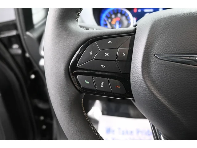 SEMINUEVOS CHRYSLER Pacifica a Estados en autogozo