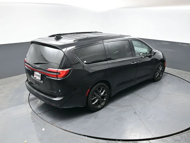 SEMINUEVOS CHRYSLER Pacifica a Estados en autogozo