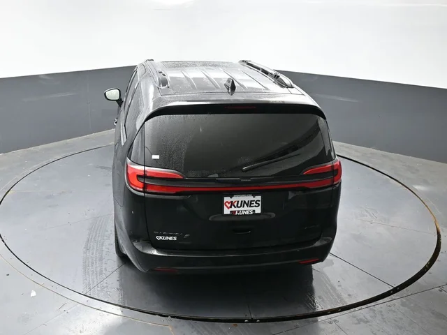 SEMINUEVOS CHRYSLER Pacifica a Estados en autogozo