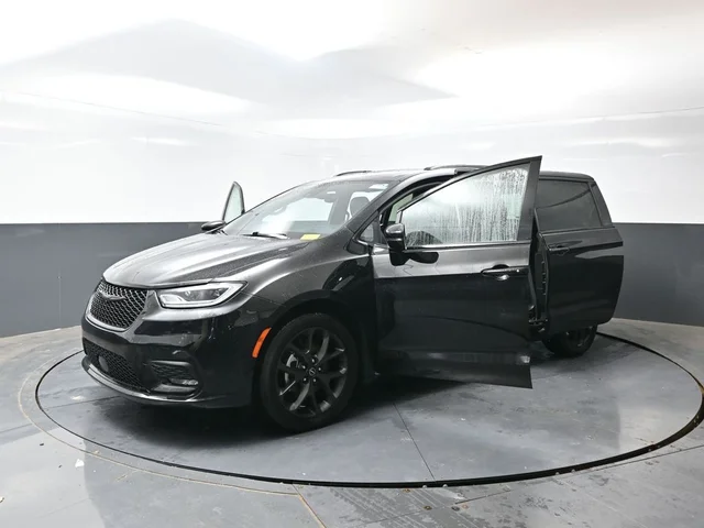 SEMINUEVOS CHRYSLER Pacifica a Estados en autogozo
