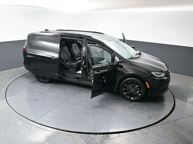 SEMINUEVOS CHRYSLER Pacifica a Estados en autogozo