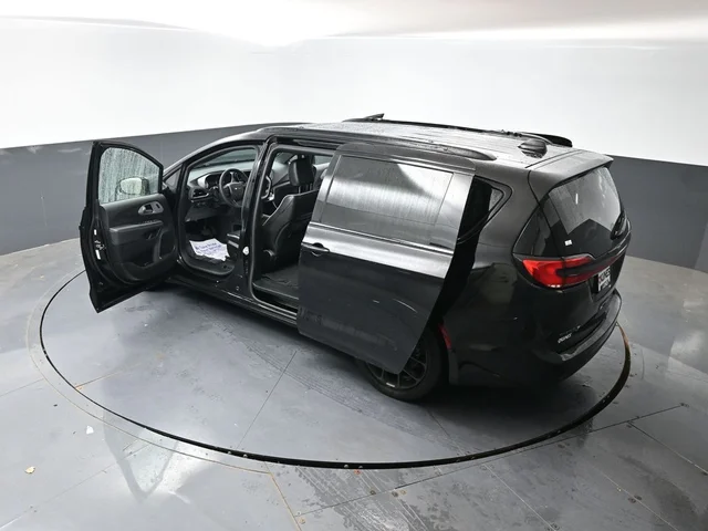SEMINUEVOS CHRYSLER Pacifica a Estados en autogozo