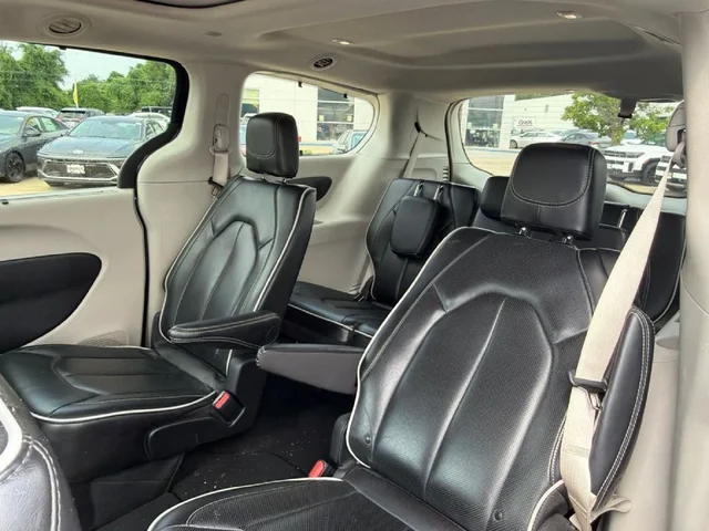 SEMINUEVOS CHRYSLER Pacifica a Estados en autogozo