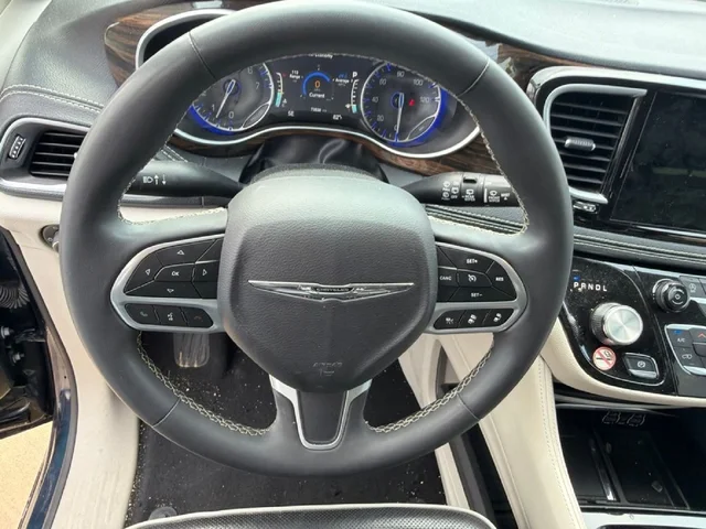 SEMINUEVOS CHRYSLER Pacifica a Estados en autogozo