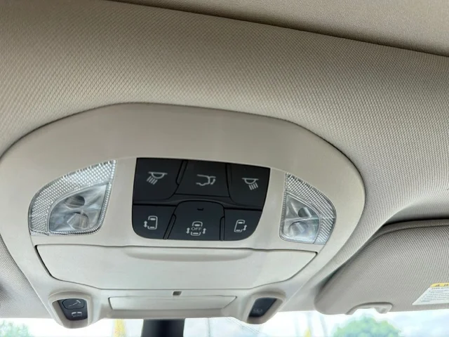 SEMINUEVOS CHRYSLER Pacifica a Estados en autogozo