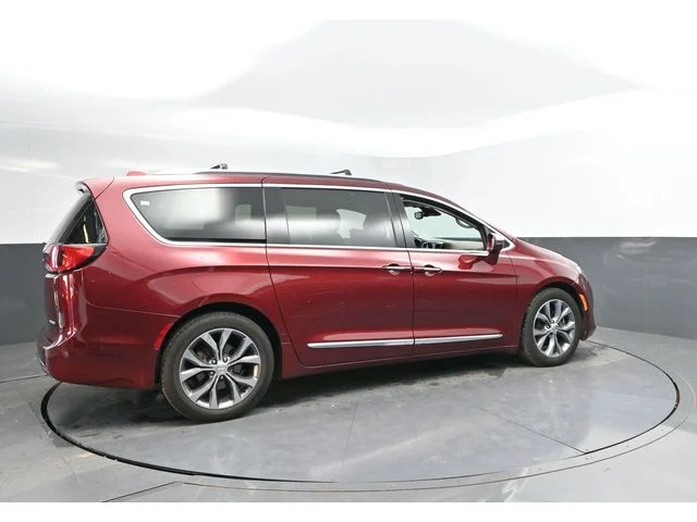 SEMINUEVOS CHRYSLER Pacifica a Estados en autogozo