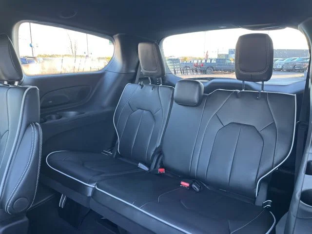 Nuevos CHRYSLER PACIFICA à Estados chez autogozo