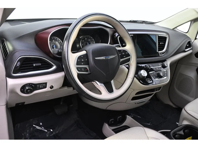 SEMINUEVOS CHRYSLER Pacifica a Estados en autogozo