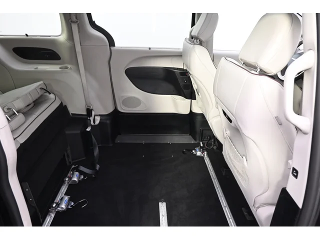 SEMINUEVOS CHRYSLER Pacifica a Estados en autogozo
