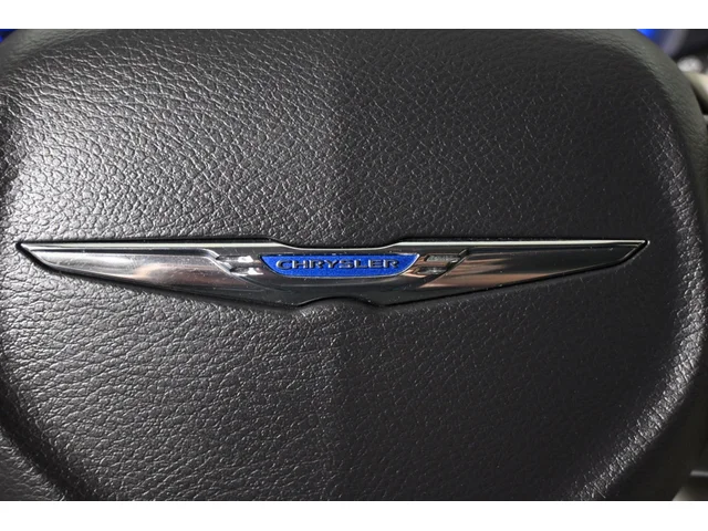 SEMINUEVOS CHRYSLER Pacifica a Estados en autogozo