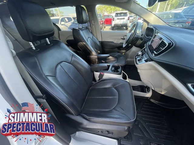 SEMINUEVOS CHRYSLER Pacifica a Estados en autogozo