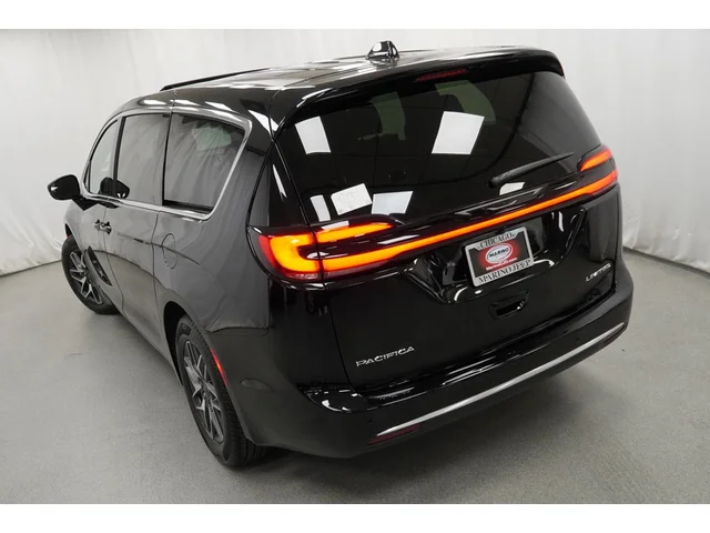 Nuevos CHRYSLER PACIFICA à Estados chez autogozo