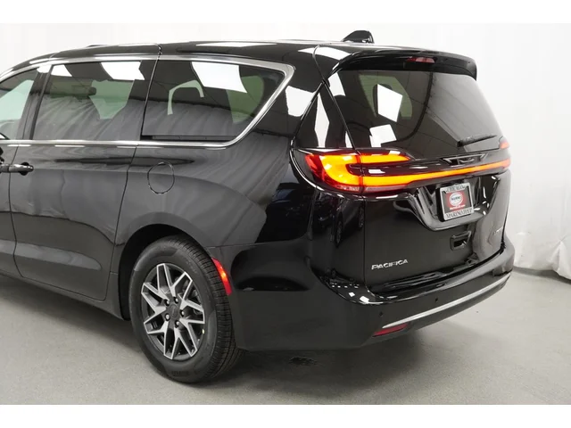 Nuevos CHRYSLER PACIFICA à Estados chez autogozo