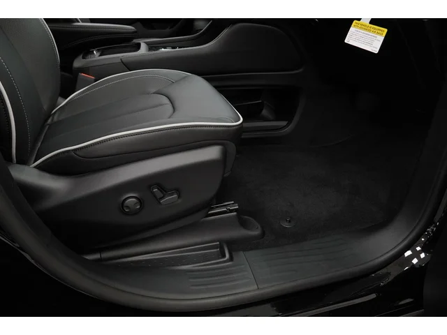 Nuevos CHRYSLER PACIFICA à Estados chez autogozo