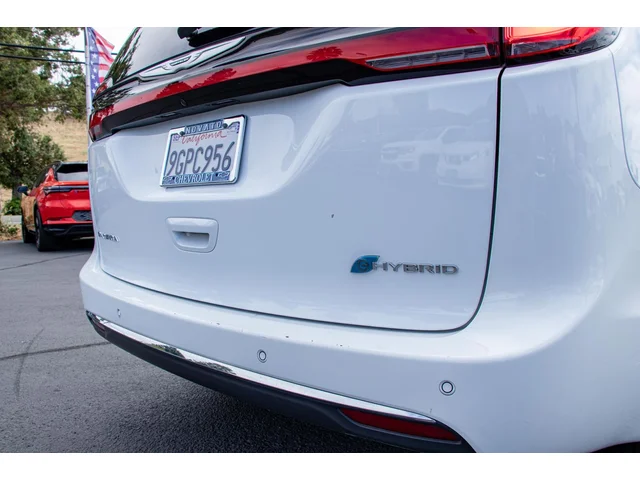 SEMINUEVOS CHRYSLER Pacifica Hybrid a Estados en autogozo