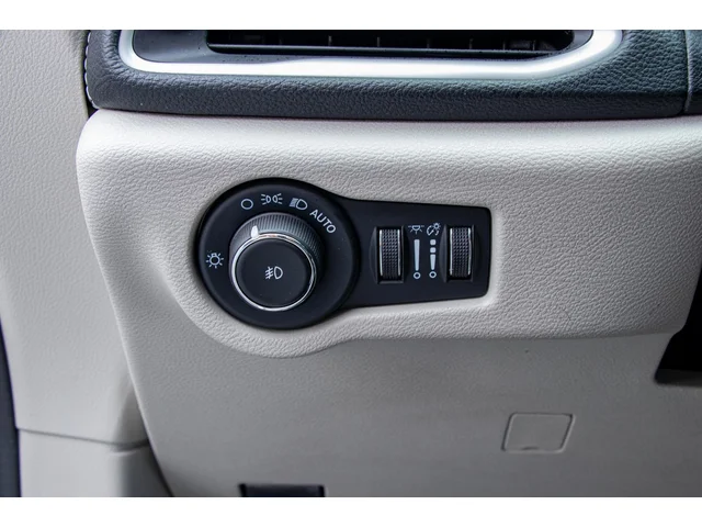 SEMINUEVOS CHRYSLER Pacifica Hybrid a Estados en autogozo