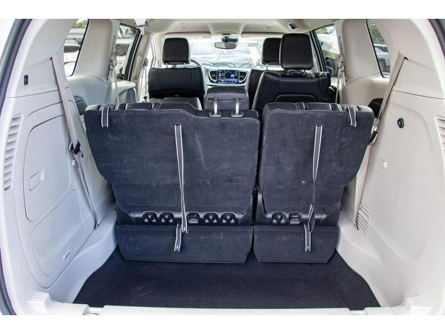 SEMINUEVOS CHRYSLER Pacifica Hybrid a Estados en autogozo