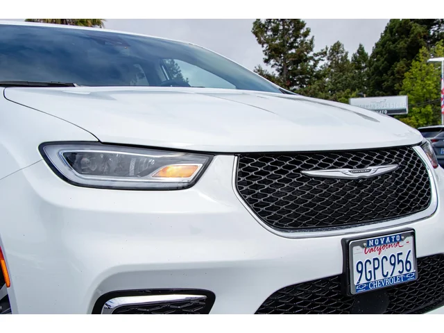 SEMINUEVOS CHRYSLER Pacifica Hybrid a Estados en autogozo
