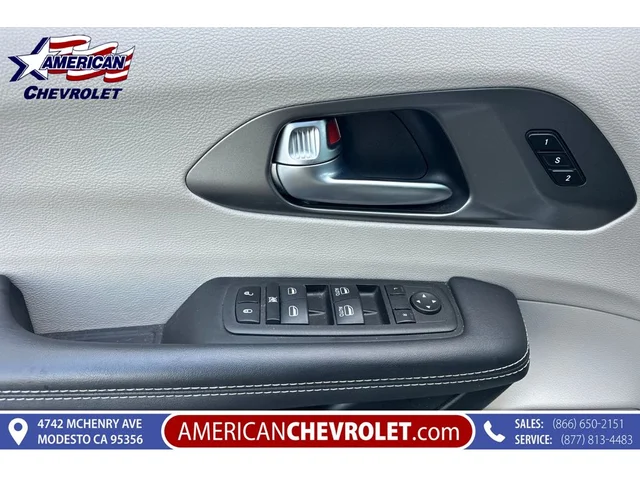 SEMINUEVOS CHRYSLER Pacifica Hybrid a Estados en autogozo