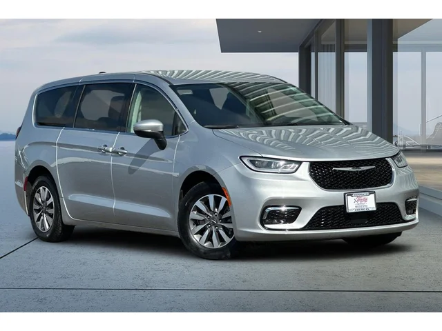 SEMINUEVOS CHRYSLER Pacifica Hybrid a Estados en autogozo