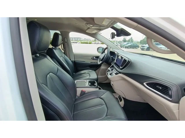 SEMINUEVOS CHRYSLER Pacifica Hybrid a Estados en autogozo