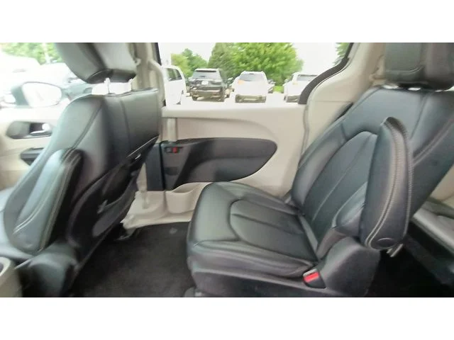 SEMINUEVOS CHRYSLER Pacifica Hybrid a Estados en autogozo