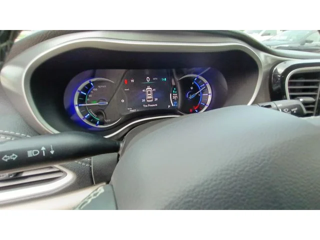 SEMINUEVOS CHRYSLER Pacifica Hybrid a Estados en autogozo