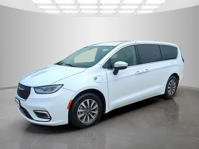 SEMINUEVOS CHRYSLER Pacifica Hybrid a Estados en autogozo