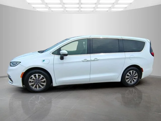 SEMINUEVOS CHRYSLER Pacifica Hybrid a Estados en autogozo