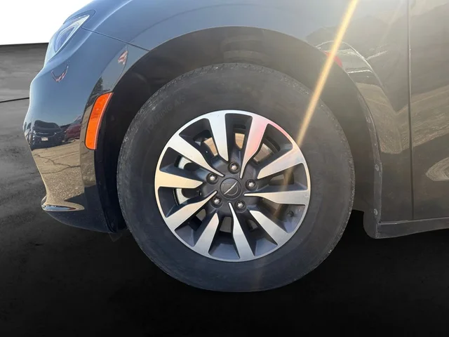 SEMINUEVOS CHRYSLER Pacifica Hybrid a Estados en autogozo