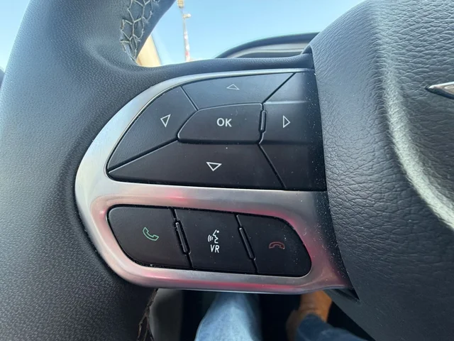 SEMINUEVOS CHRYSLER Pacifica Hybrid a Estados en autogozo