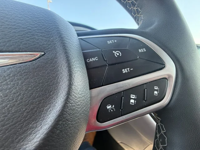 SEMINUEVOS CHRYSLER Pacifica Hybrid a Estados en autogozo