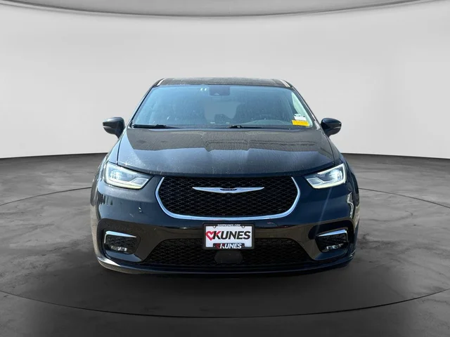 SEMINUEVOS CHRYSLER Pacifica Hybrid a Estados en autogozo