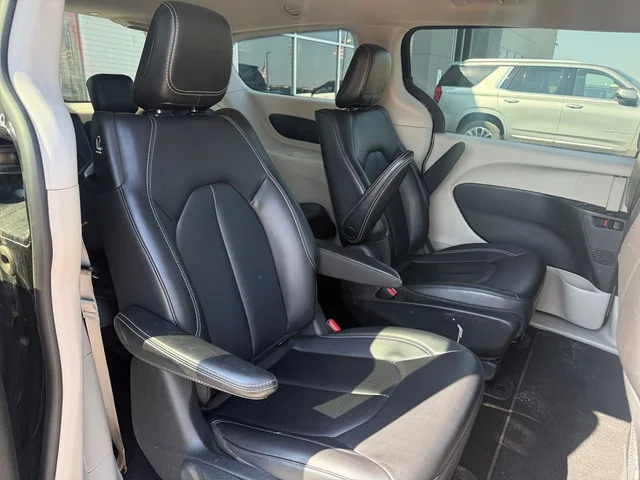 SEMINUEVOS CHRYSLER Pacifica Hybrid a Estados en autogozo