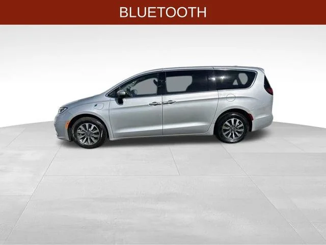 SEMINUEVOS CHRYSLER Pacifica Hybrid a Estados en autogozo