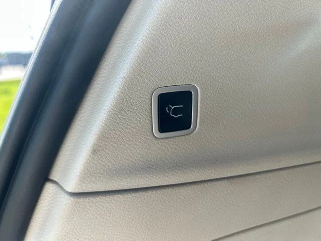 SEMINUEVOS CHRYSLER Pacifica Hybrid a Estados en autogozo