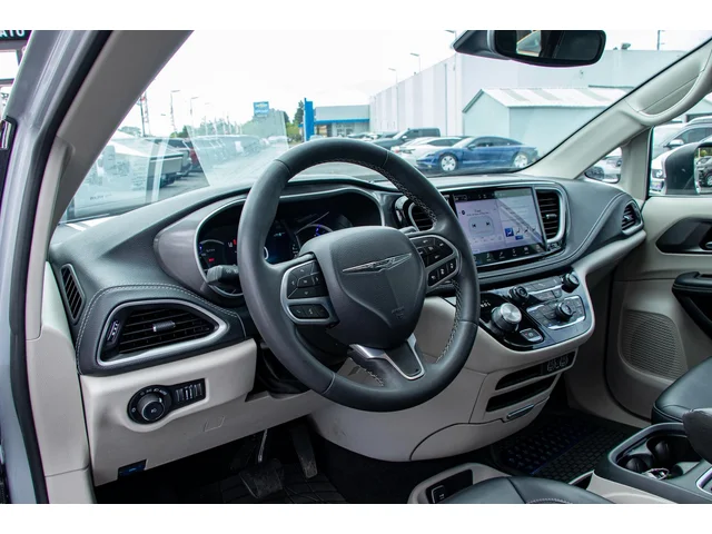 SEMINUEVOS CHRYSLER Pacifica Hybrid a Estados en autogozo