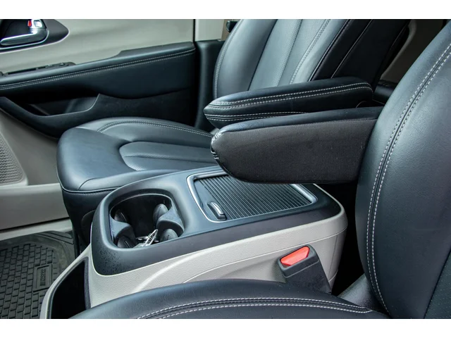 SEMINUEVOS CHRYSLER Pacifica Hybrid a Estados en autogozo