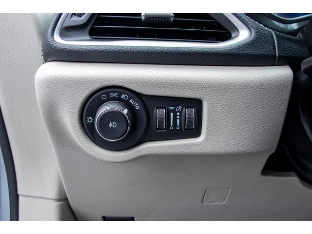 SEMINUEVOS CHRYSLER Pacifica Hybrid a Estados en autogozo