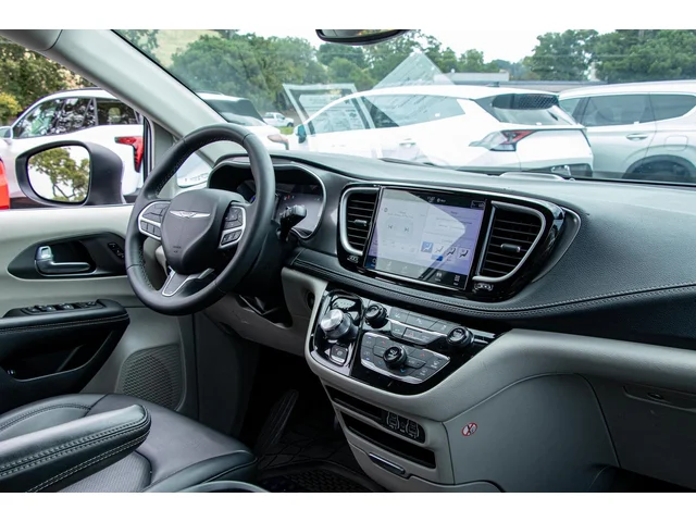 SEMINUEVOS CHRYSLER Pacifica Hybrid a Estados en autogozo
