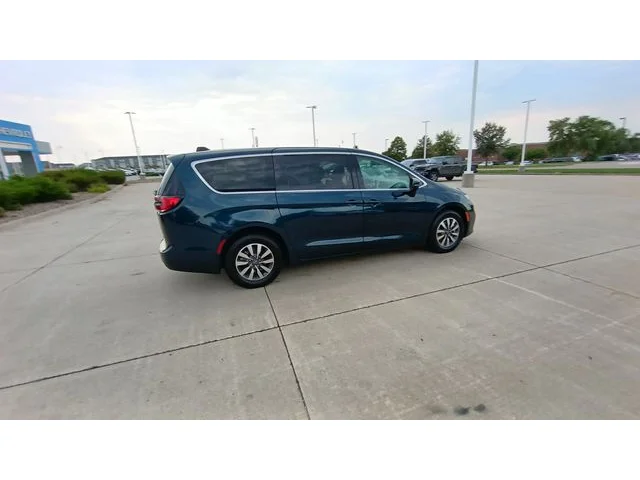 SEMINUEVOS CHRYSLER Pacifica Hybrid a Estados en autogozo