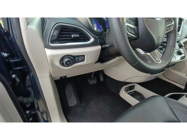 SEMINUEVOS CHRYSLER Pacifica Hybrid a Estados en autogozo