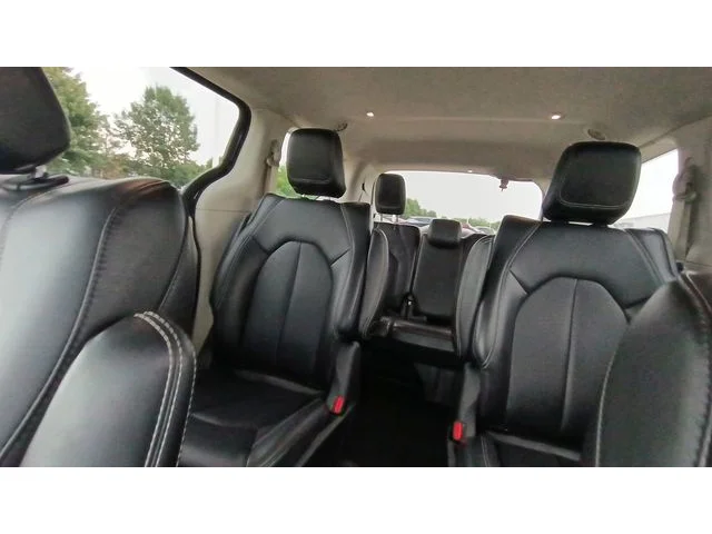 SEMINUEVOS CHRYSLER Pacifica Hybrid a Estados en autogozo