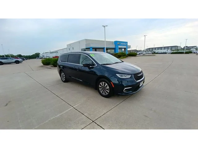 SEMINUEVOS CHRYSLER Pacifica Hybrid a Estados en autogozo
