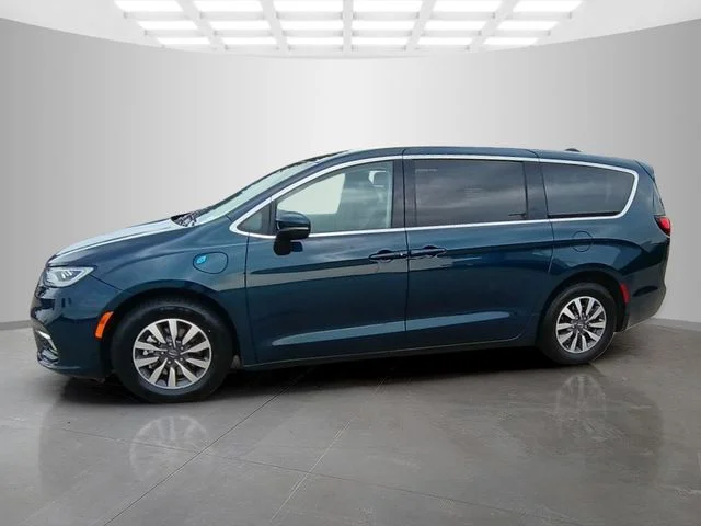 SEMINUEVOS CHRYSLER Pacifica Hybrid a Estados en autogozo