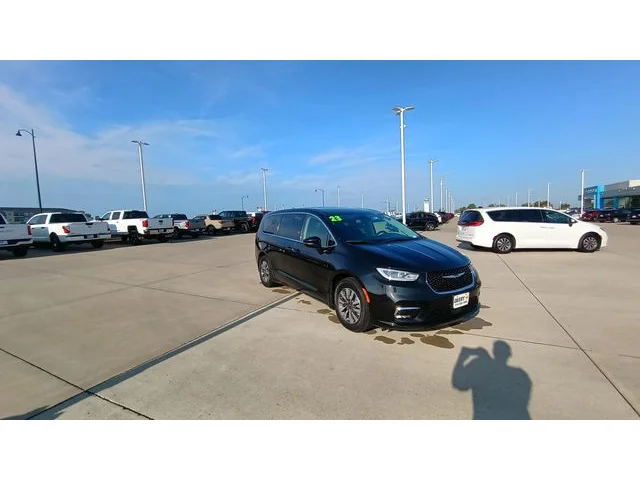 SEMINUEVOS CHRYSLER Pacifica Hybrid a Estados en autogozo