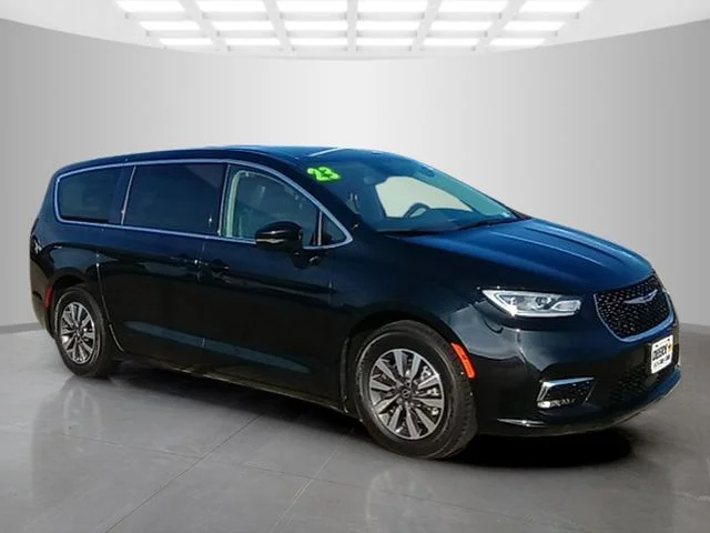 SEMINUEVOS CHRYSLER Pacifica Hybrid a Estados en autogozo